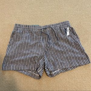 Old Navy striped linen shorts